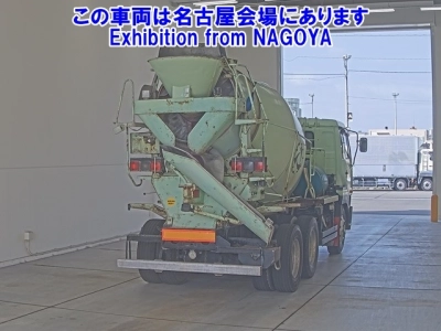 NISSAN UD