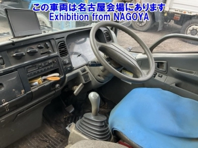 MITSUBISHI CANTER