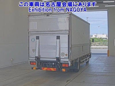 MITSUBISHI FUSO FIGHTER