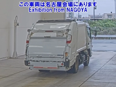 MITSUBISHI CANTER