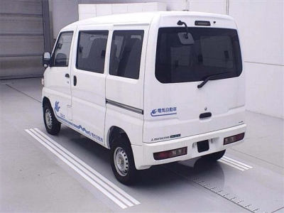 MITSUBISHI MINICAB