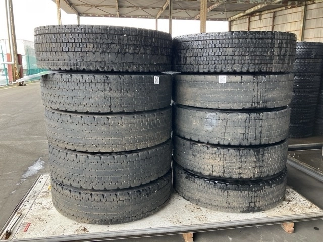 OTHER  TIRE SET
