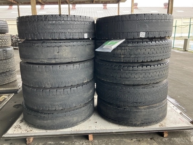 OTHER  TIRE SET