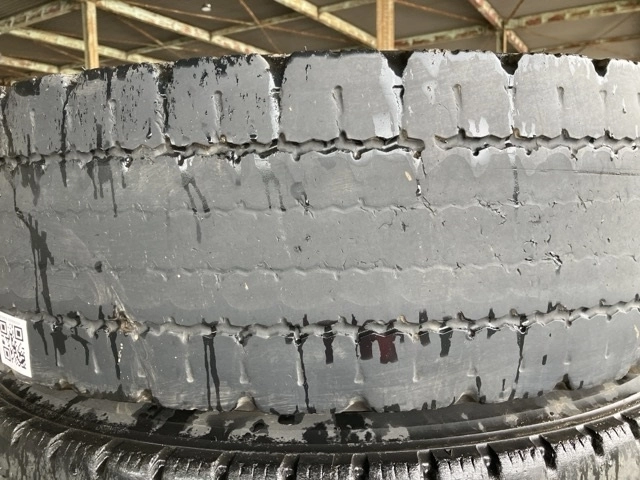 OTHER  TIRE SET