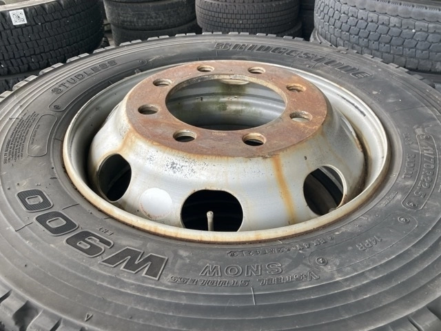 OTHER  TIRE SET