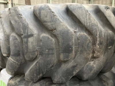OTHER  TIRE SET 