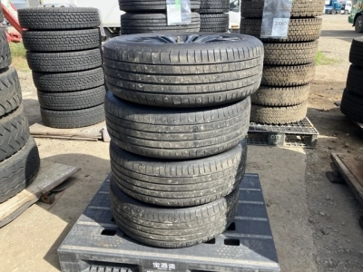 OTHER  TIRE SET 