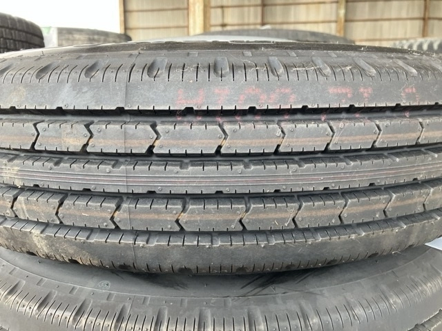 OTHER  TIRE SET