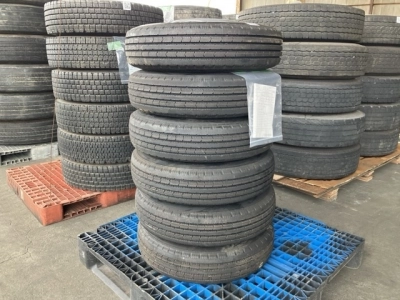 OTHER  TIRE SET 