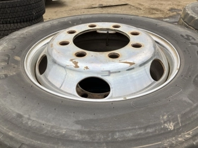 OTHER  TIRE SET 