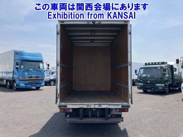 MITSUBISHI CANTER