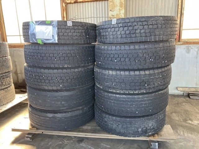 OTHER  TIRE SET