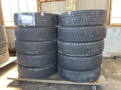 OTHER  TIRE SET 