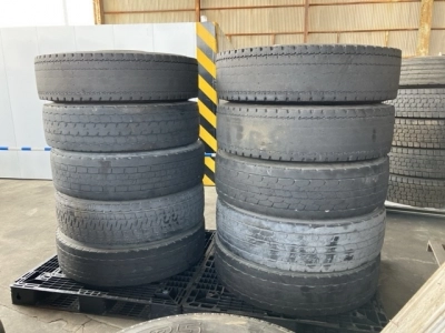 OTHER  TIRE SET 