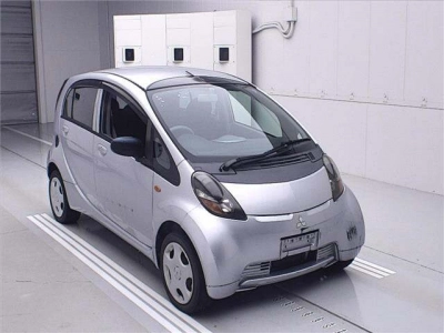 MITSUBISHI I