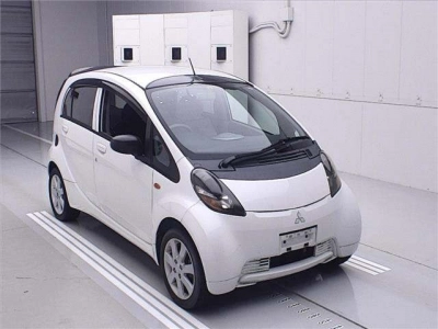 MITSUBISHI I