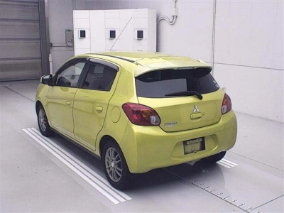MITSUBISHI MIRAGE