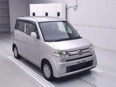 HONDA ZEST