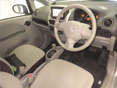 MITSUBISHI I
