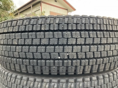 OTHER  TIRE SET