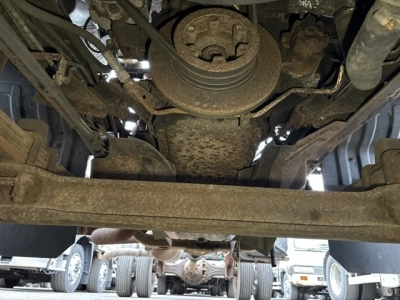 NISSAN UD