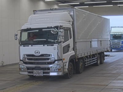 NISSAN UD
