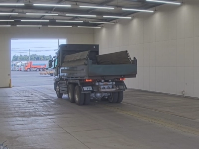 MITSUBISHI FUSO SUPER GREAT