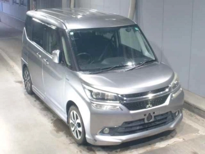 MITSUBISHI DELICA D:2