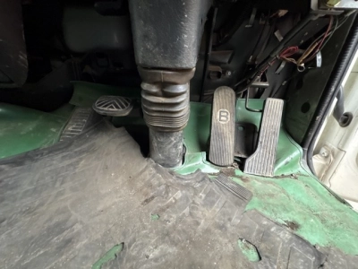 NISSAN UD