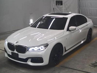 BMW 7 SERIES