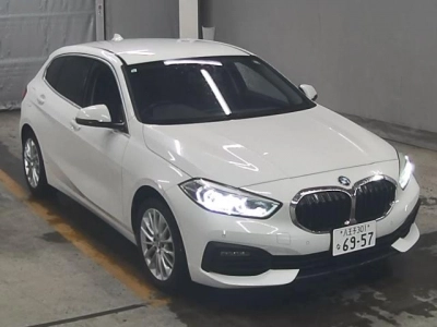 BMW 1 SERIES