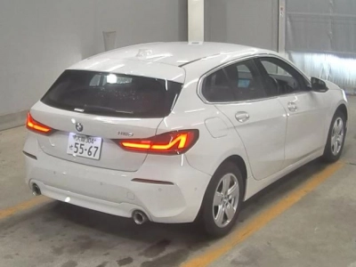BMW 1 SERIES