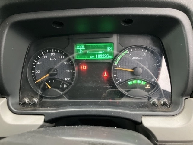 MITSUBISHI CANTER