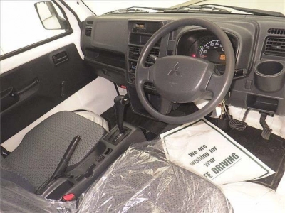 MITSUBISHI MINICAB