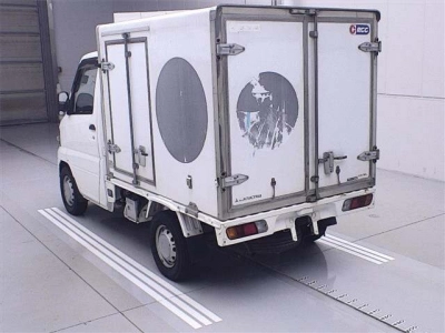 MITSUBISHI MINICAB