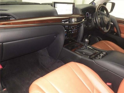 LEXUS LX