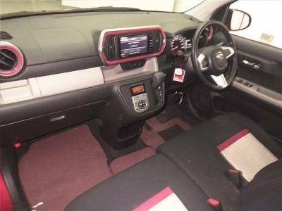 DAIHATSU BOON