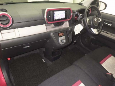 DAIHATSU BOON