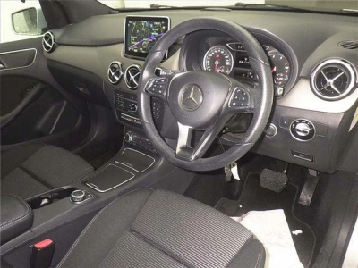 MERCEDES BENZ B CLASS