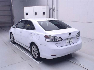 LEXUS HS