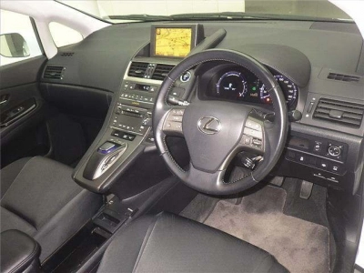 LEXUS HS