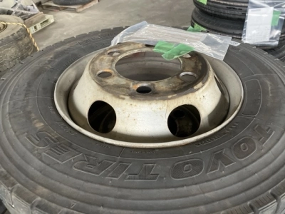 OTHER  TIRE SET