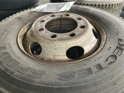 OTHER  TIRE SET