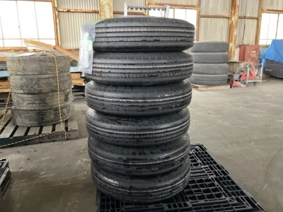 OTHER  TIRE SET
