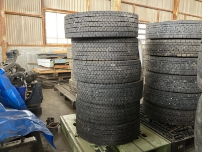 OTHER  TIRE SET
