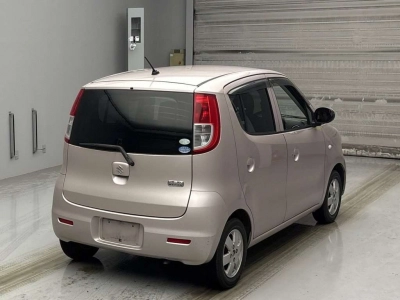 SUZUKI MRWAGON