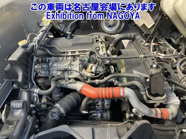 MITSUBISHI CANTER
