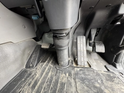 NISSAN UD