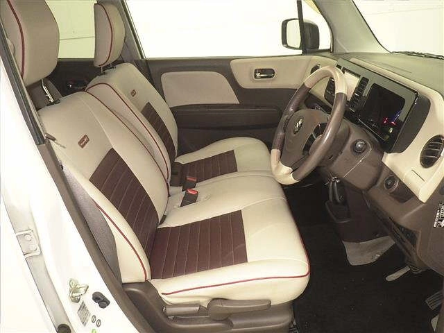 SUZUKI MRWAGON