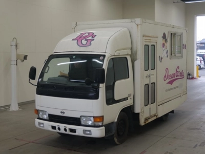 NISSAN ATLAS